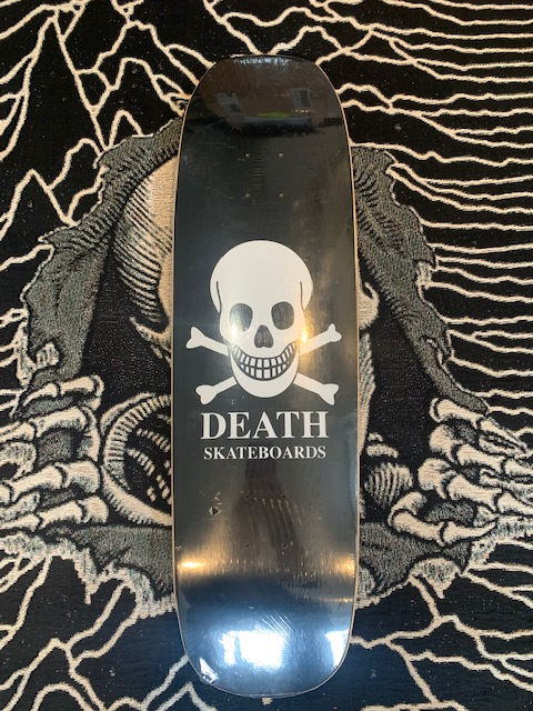 Death Skateboards Team Skull Pool Shape 9"