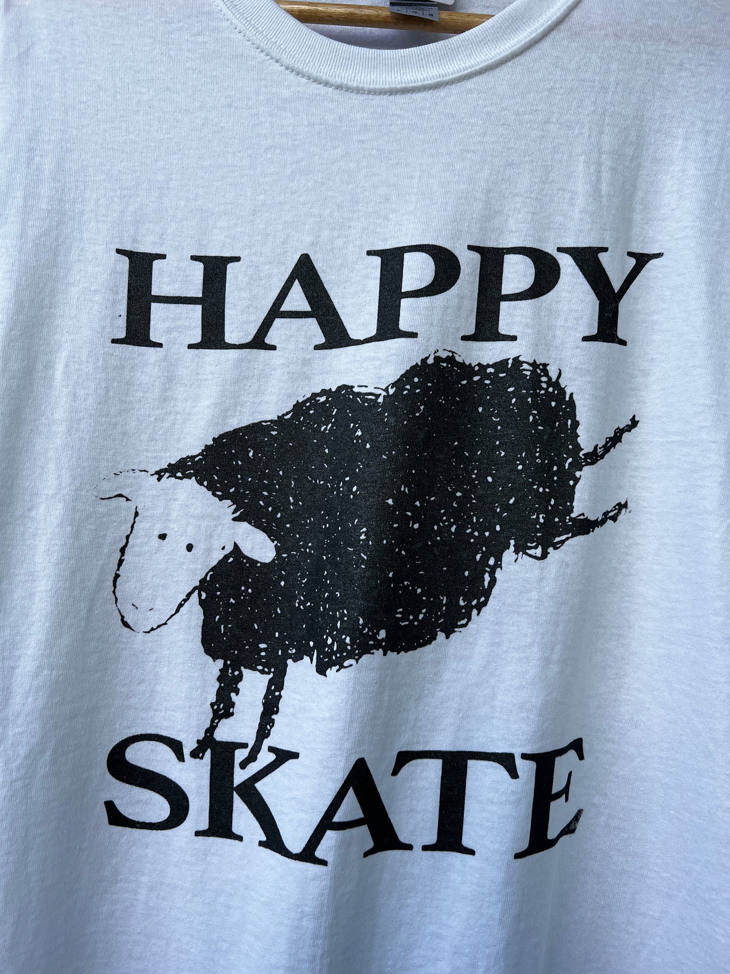 Happy Skate Black Sheep White